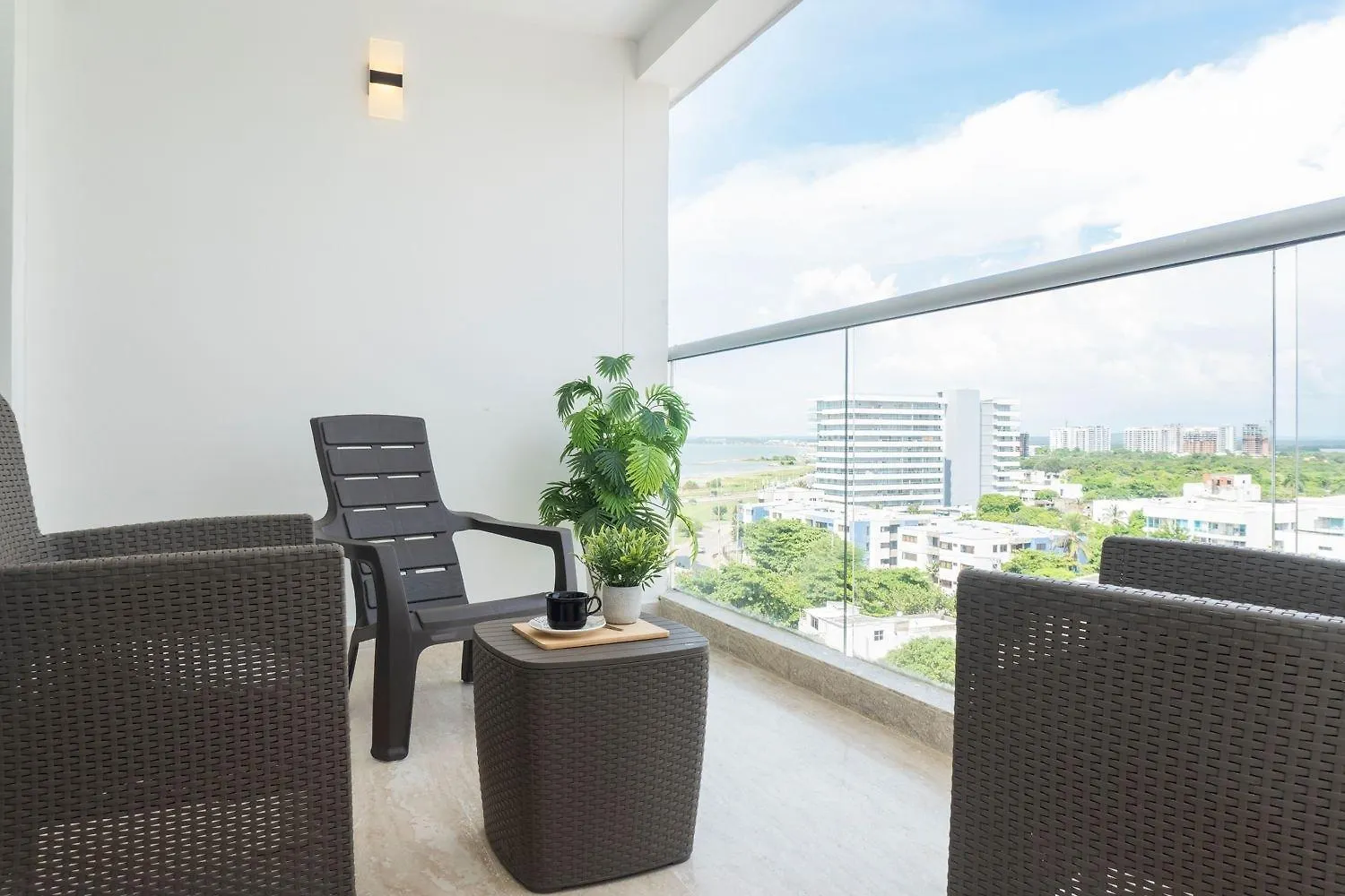 Cb931 Confortable Suite En Crespo 2Min Aeropuerto Cartagena Apartamento